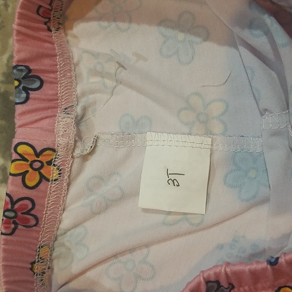 Flower Shorts - Picture 4 of 5